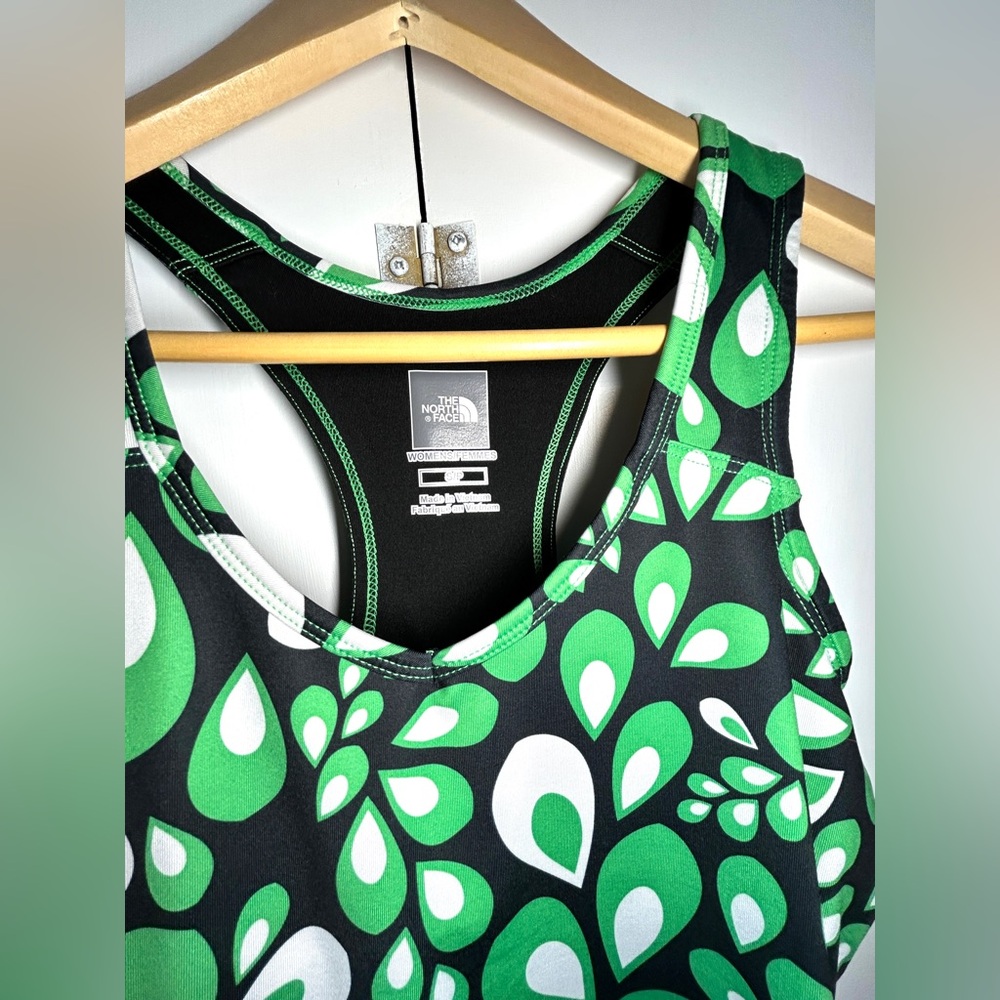 North face Women’s Sports Tank Top